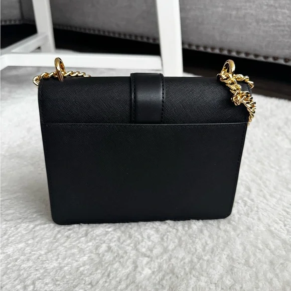 Michael Kors Black Crossbody Bag with Gold Chain - Picture 5 of 11